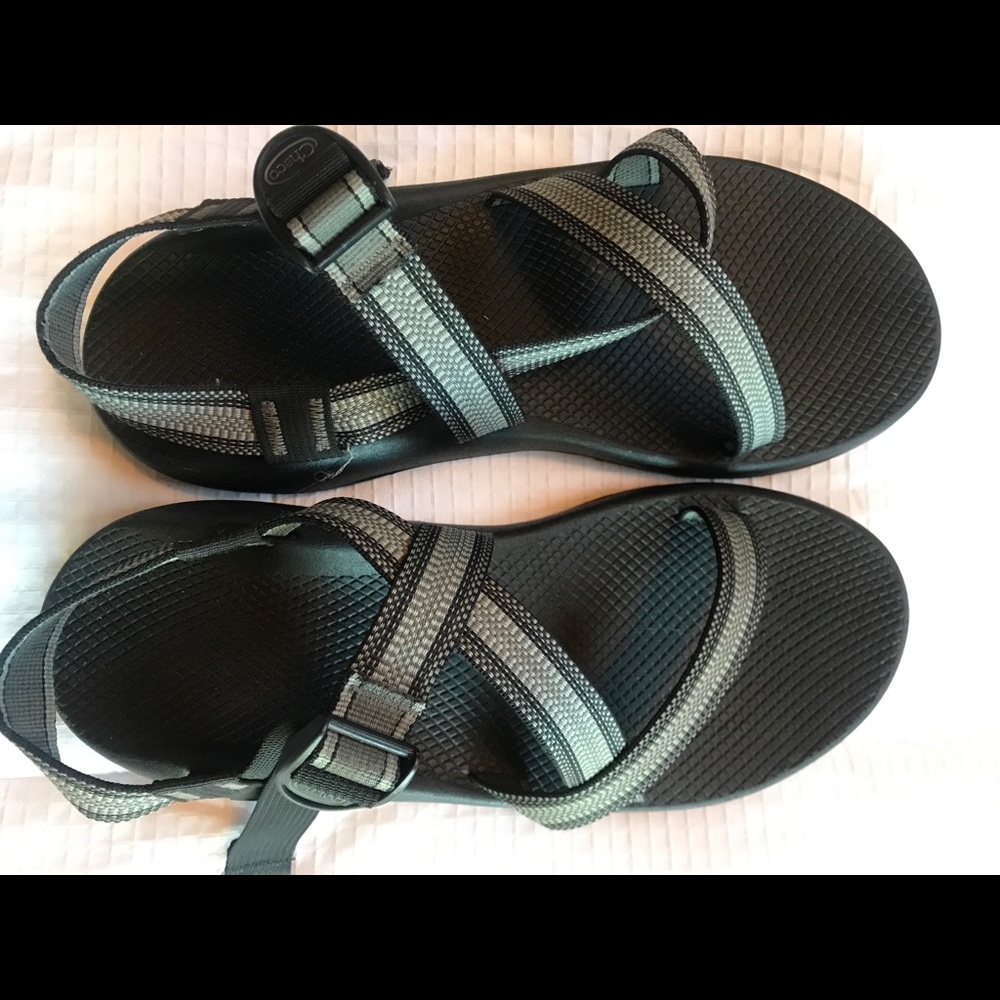Chaco sandals🤩LIKE NEW